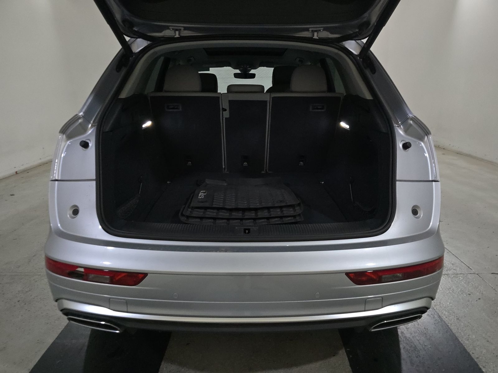 2022 Audi Q5 S line Premium Plus AWD