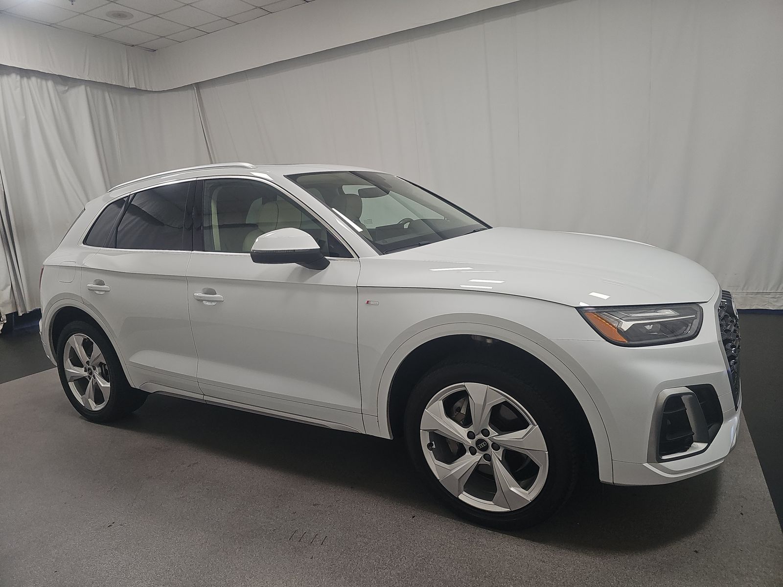 2023 Audi Q5 S line Premium Plus AWD