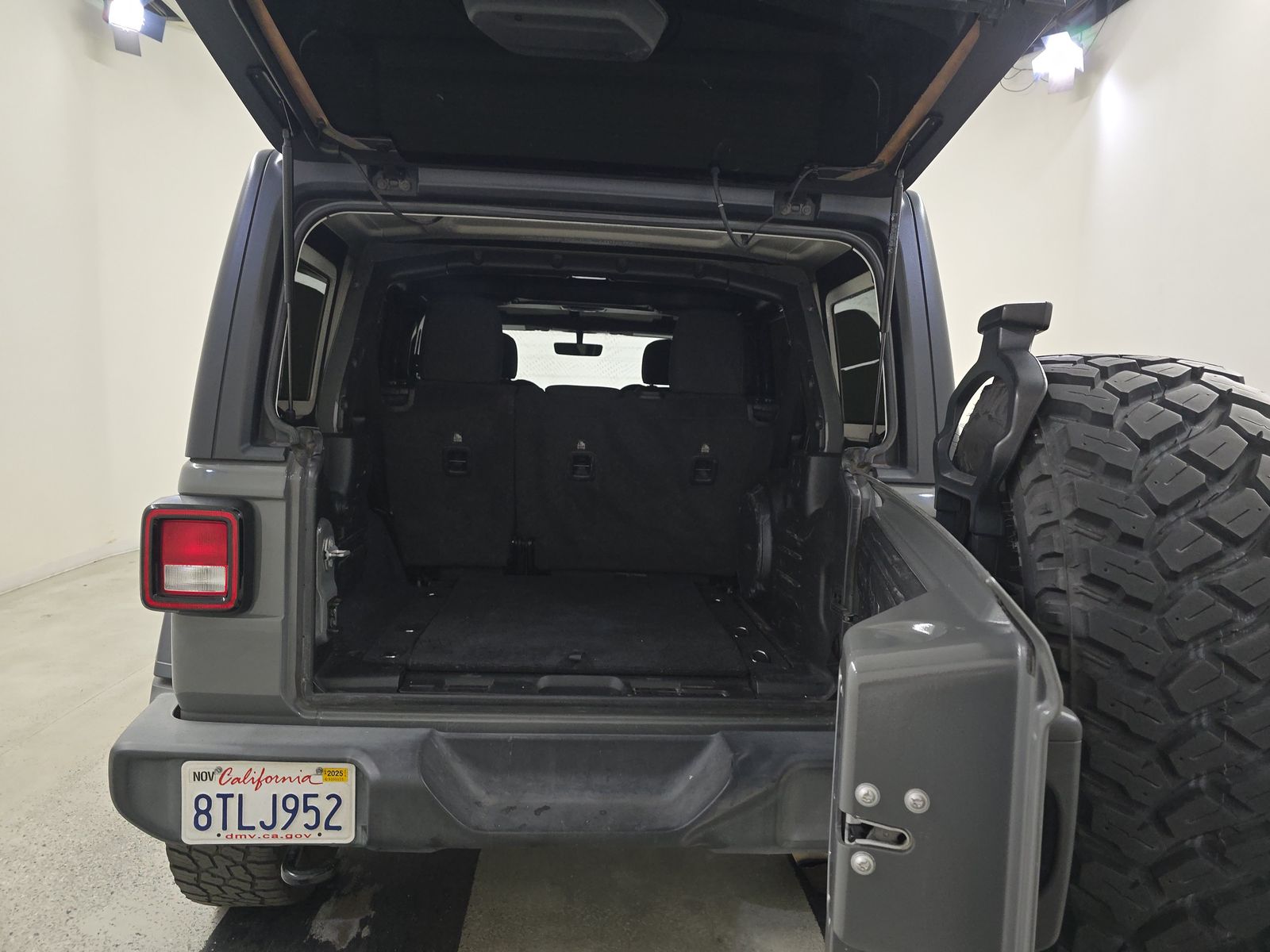 2021 Jeep Wrangler Unlimited Willys Edition AWD