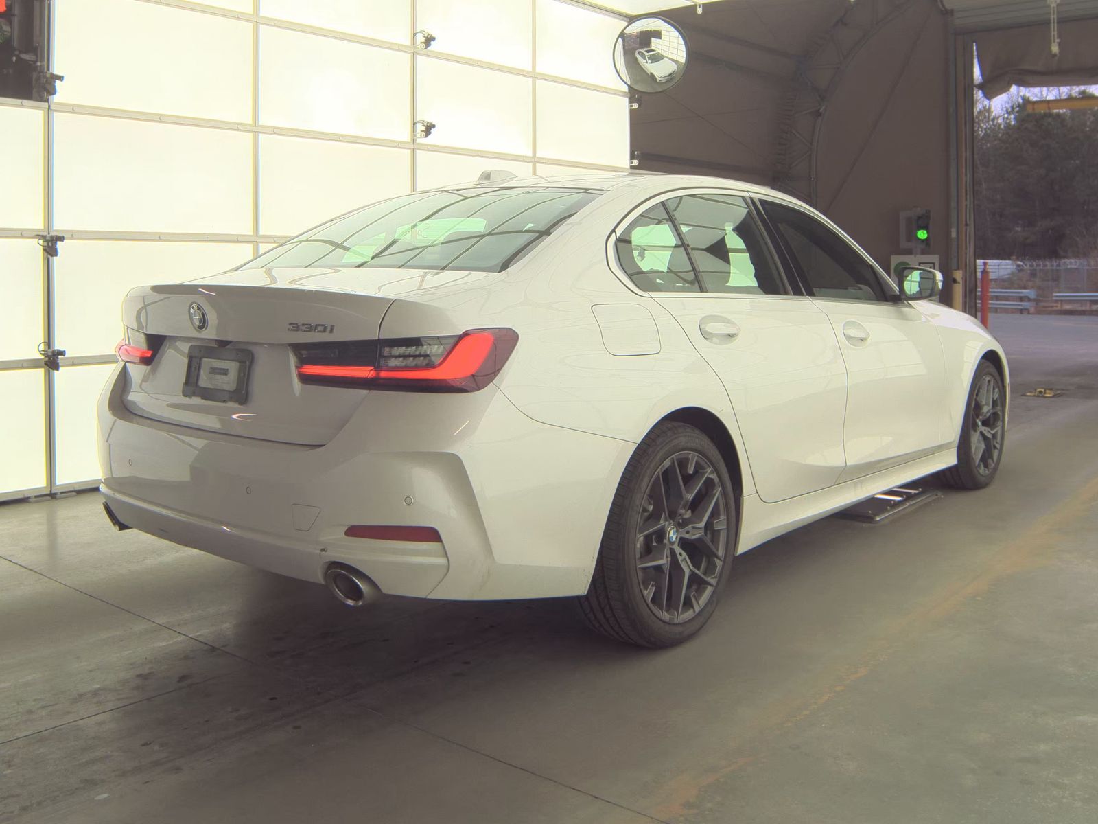 2025 BMW 3 Series 330i RWD