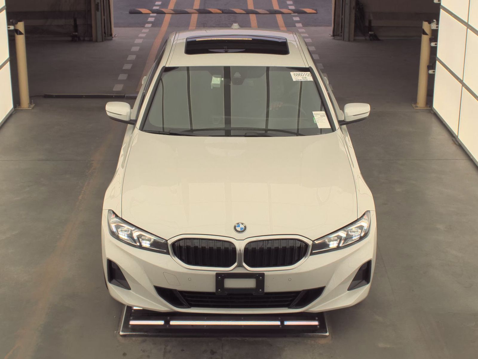 2025 BMW 3 Series 330i RWD