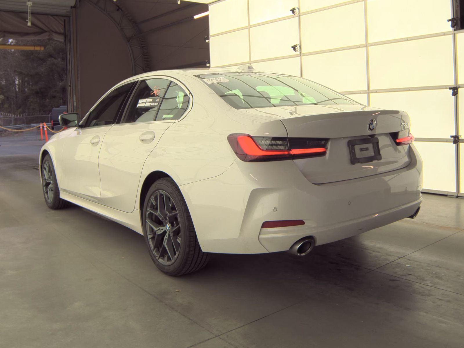 2025 BMW 3 Series 330i RWD