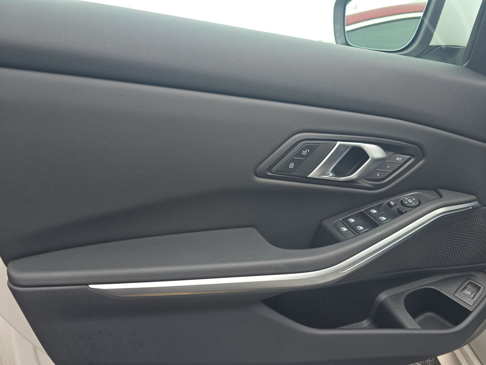 2025 BMW 3 Series 330i RWD