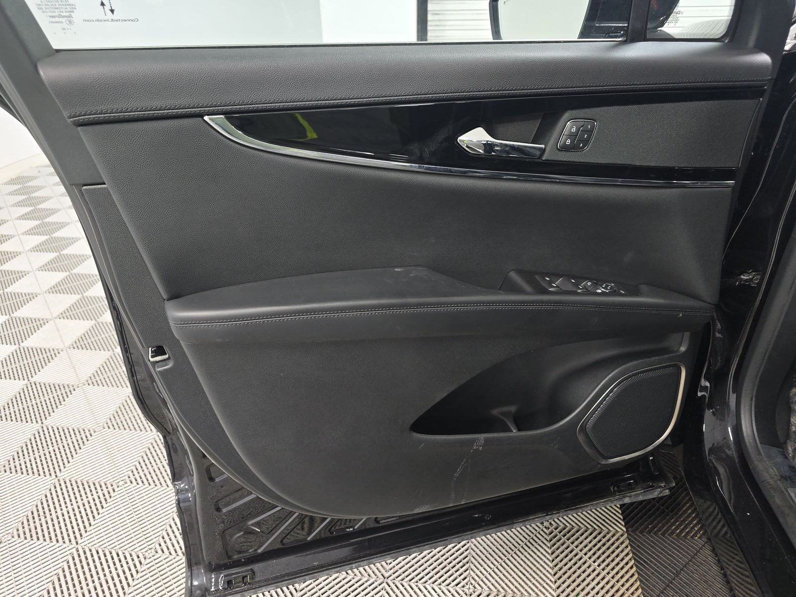 2022 Lincoln Nautilus Reserve AWD