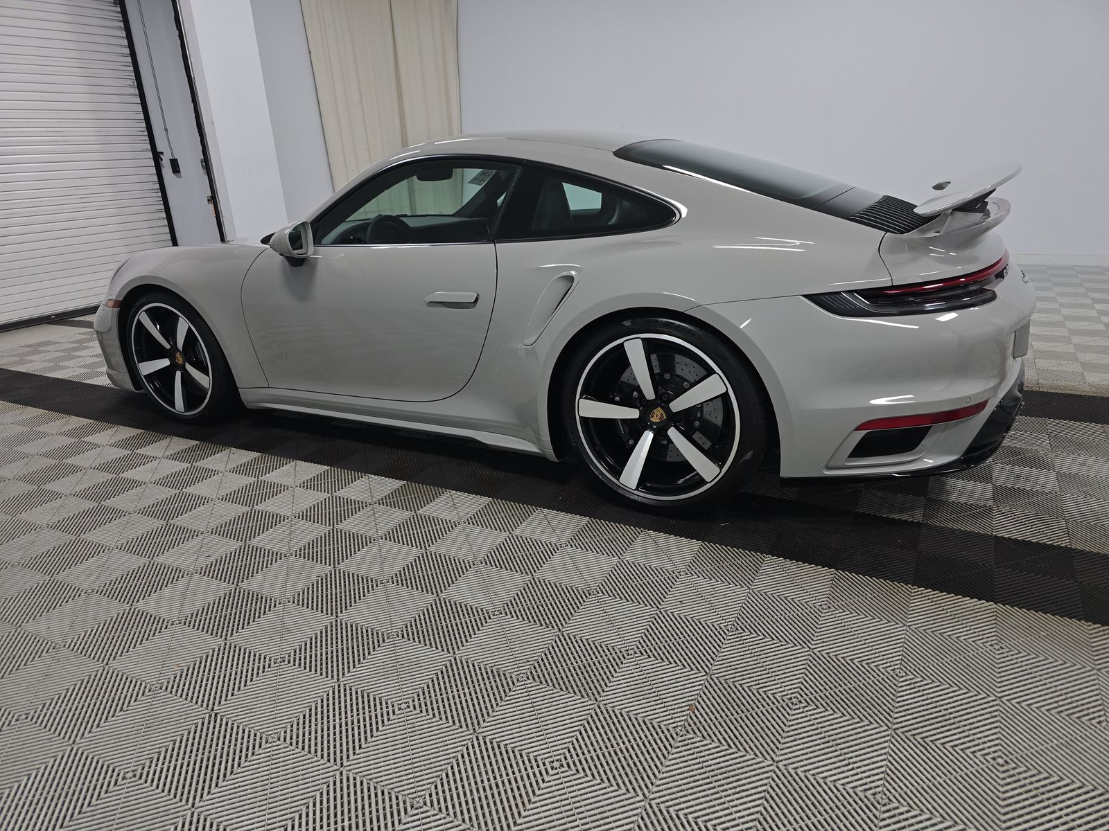 2024 Porsche 911 Turbo S AWD