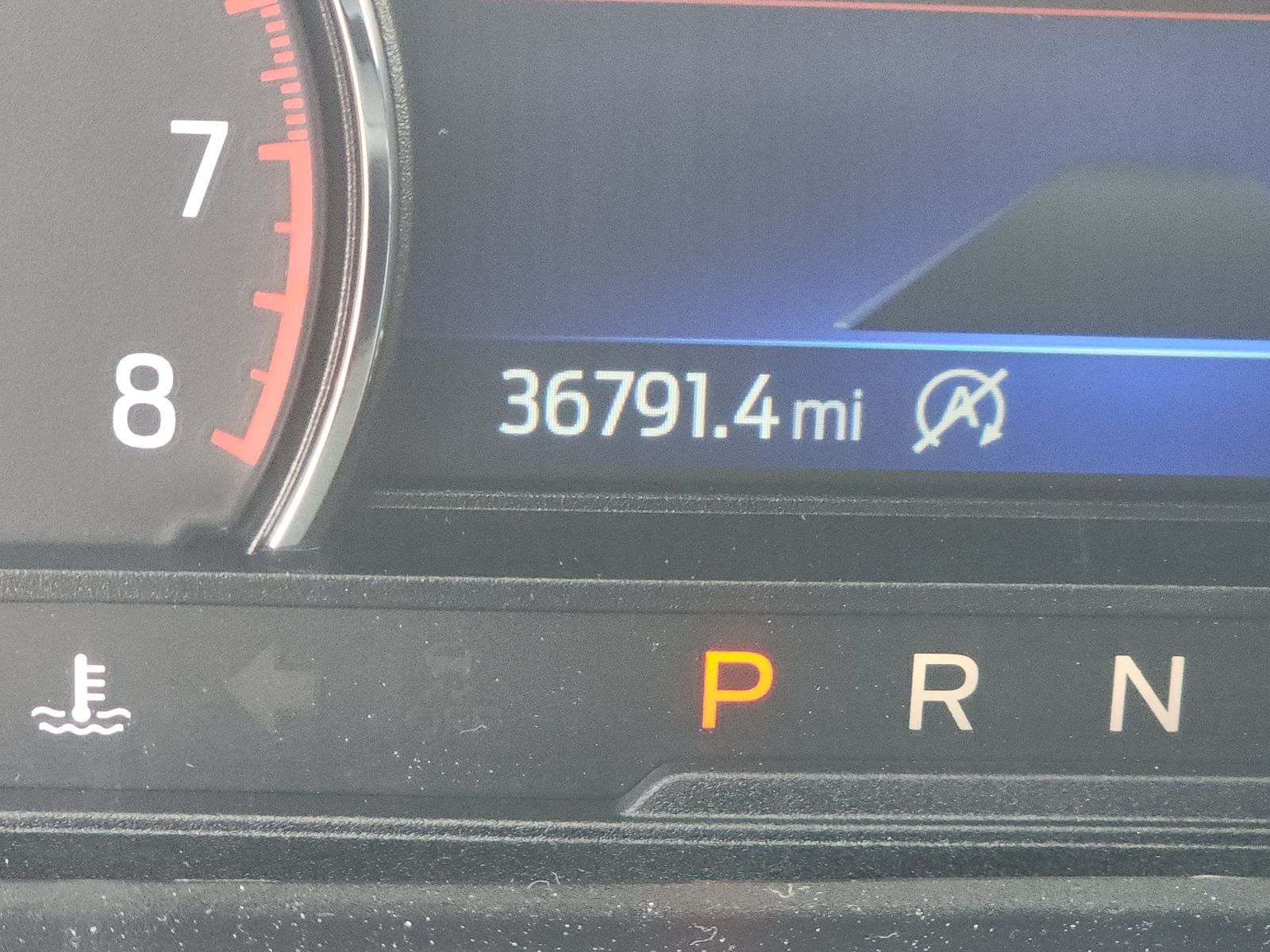 2024 Ford Explorer XLT RWD