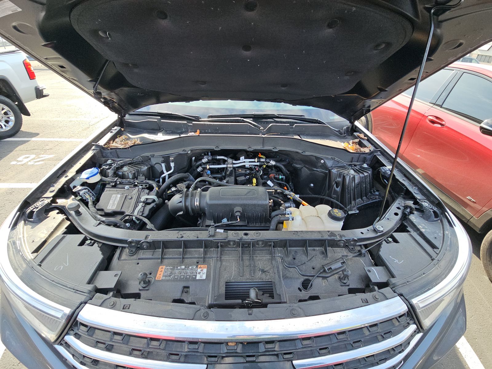 2024 Ford Explorer XLT RWD