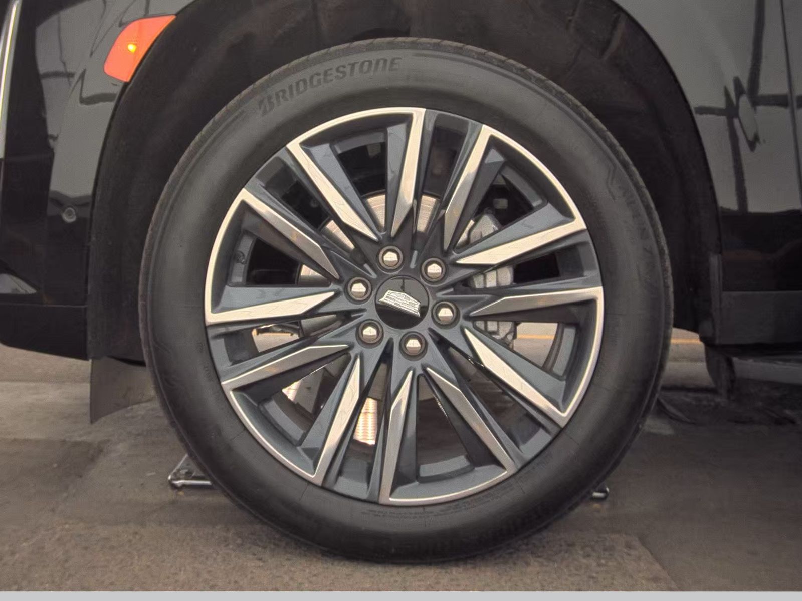 2023 Cadillac Escalade Sport AWD