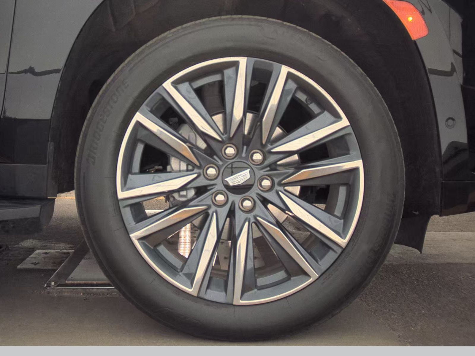 2023 Cadillac Escalade Sport AWD