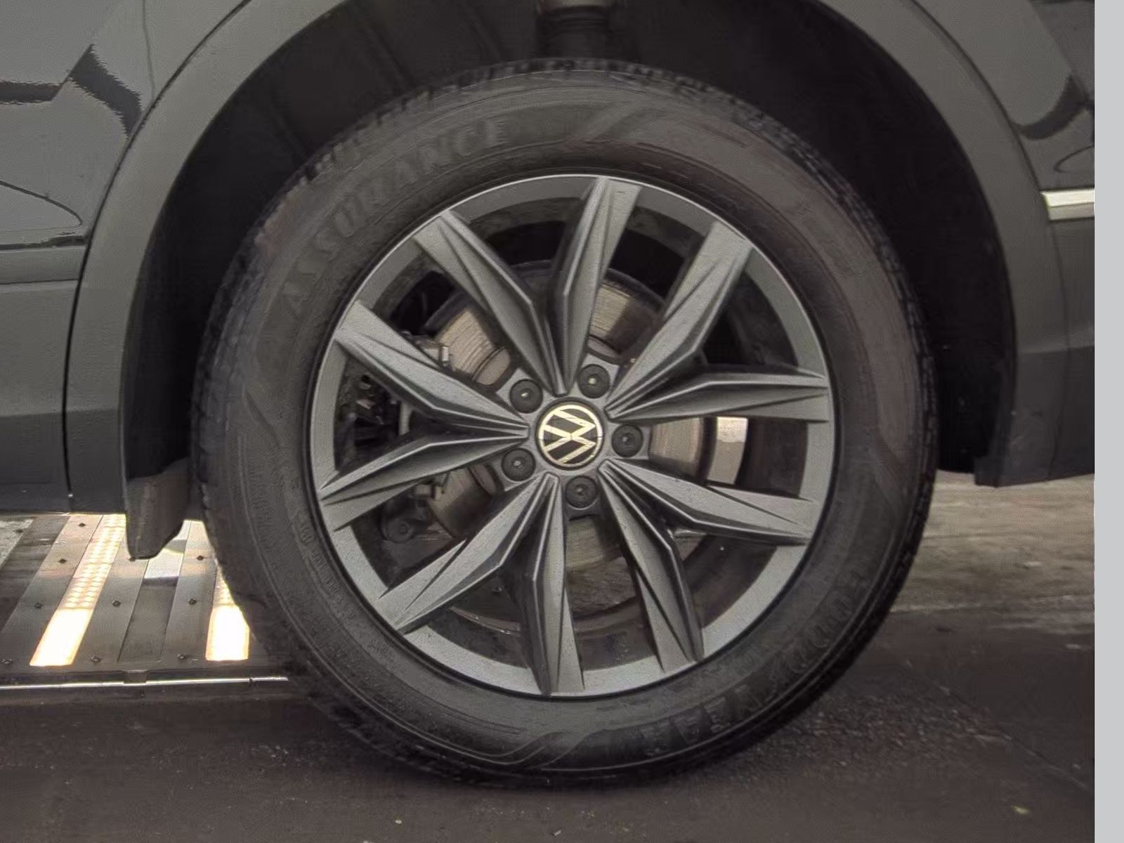 2022 Volkswagen Tiguan 2.0T SE AWD