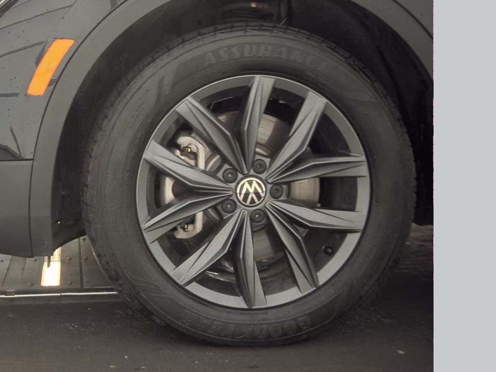 2022 Volkswagen Tiguan 2.0T SE AWD