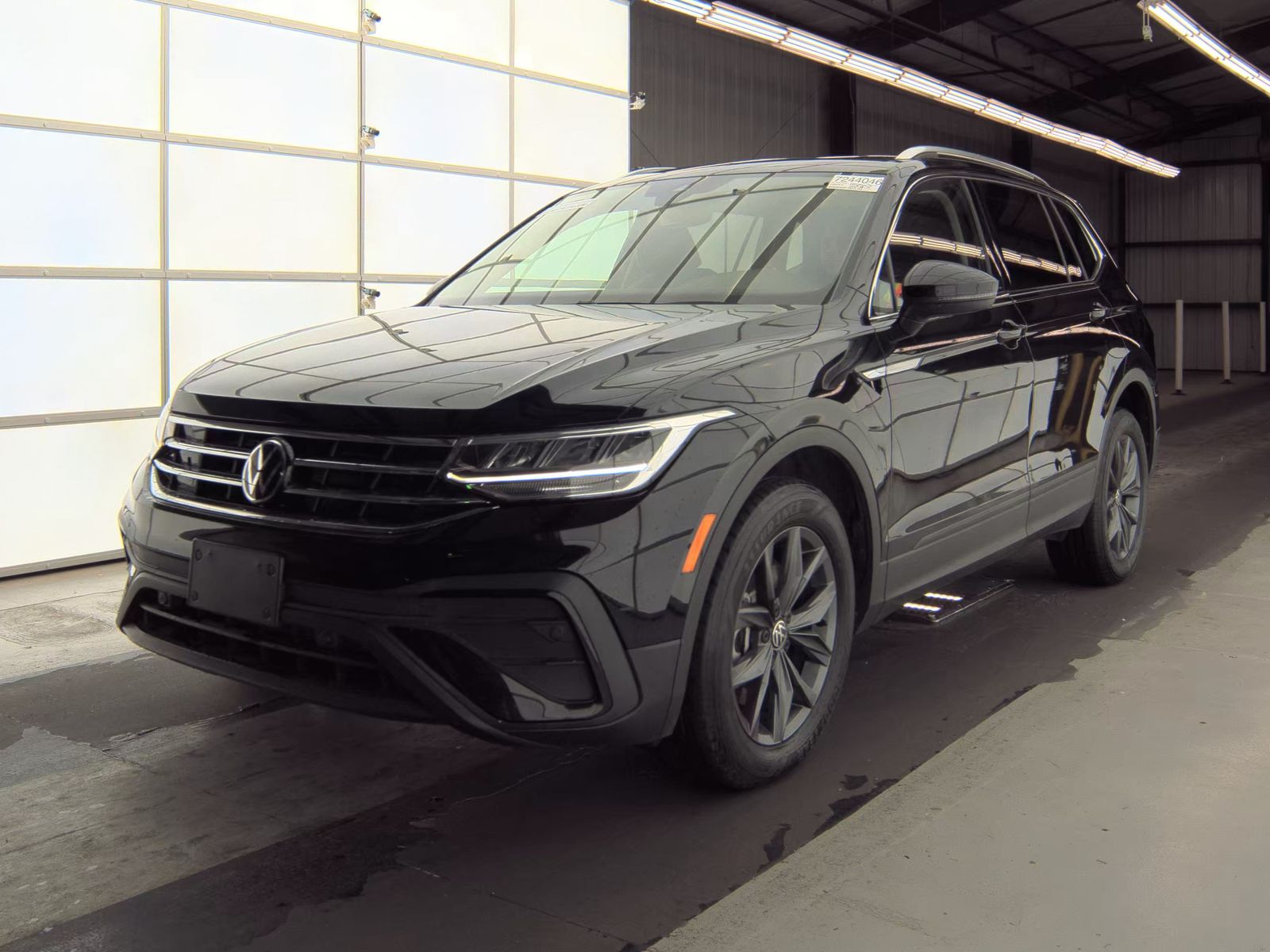 2022 Volkswagen Tiguan 2.0T SE AWD
