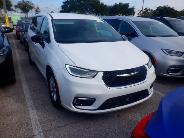 2024 Chrysler Pacifica Touring L FWD