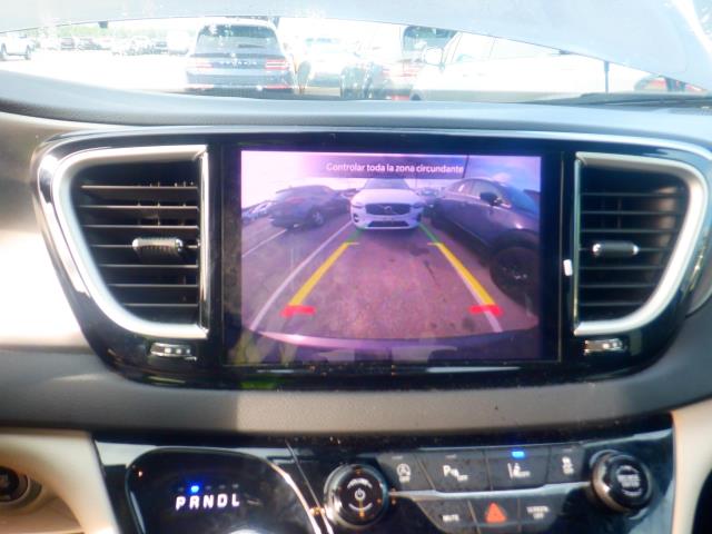 2023 Chrysler Pacifica Touring L FWD