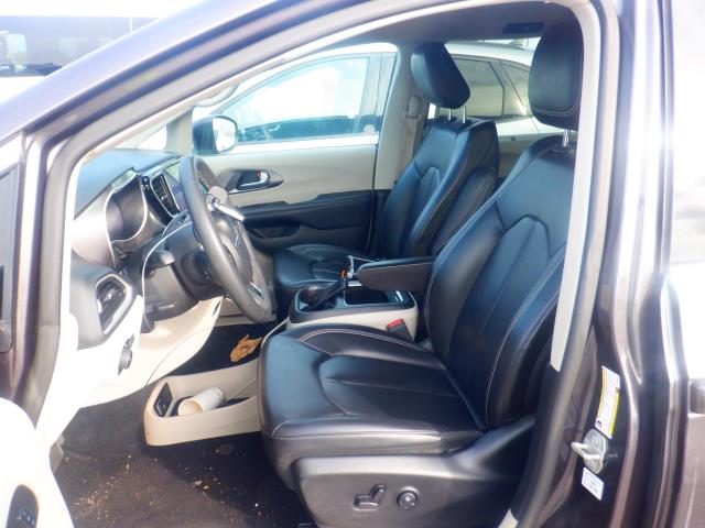 2023 Chrysler Pacifica Touring L FWD