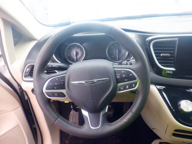 2023 Chrysler Pacifica Touring L FWD