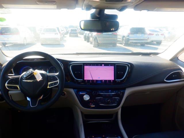 2023 Chrysler Pacifica Limited FWD