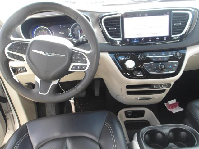 2023 Chrysler Pacifica Touring L FWD