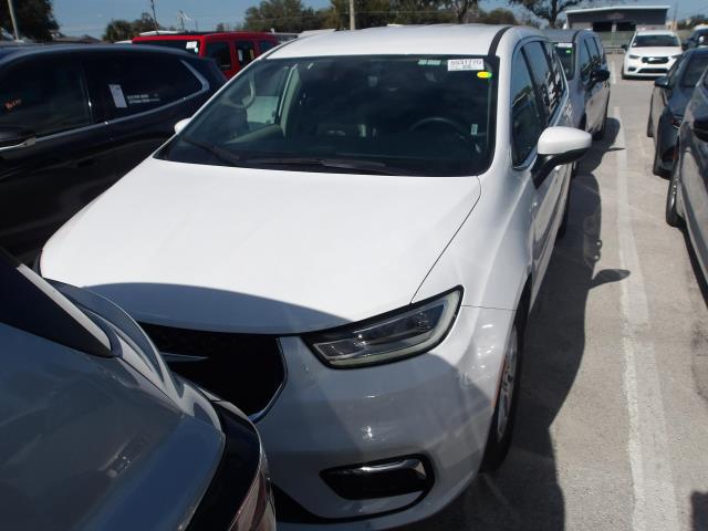 2023 Chrysler Pacifica Touring L FWD