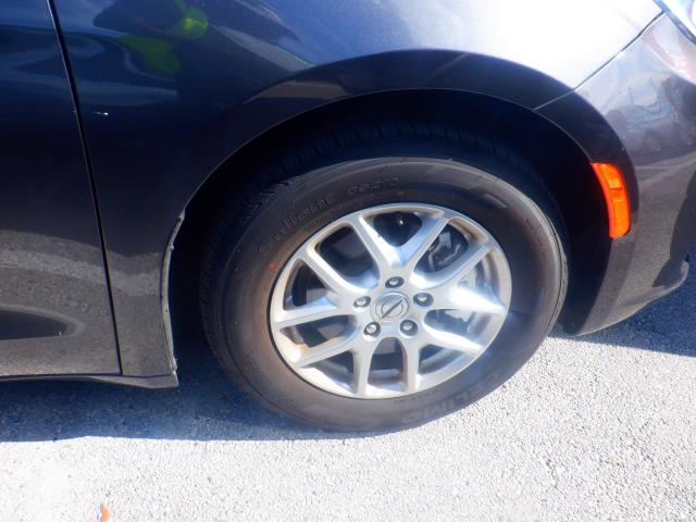 2023 Chrysler Pacifica Touring L FWD