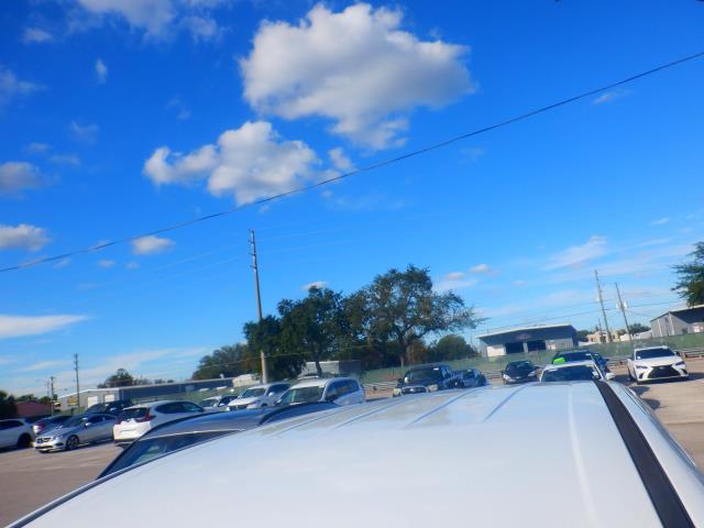 2023 Chrysler Pacifica Touring FWD