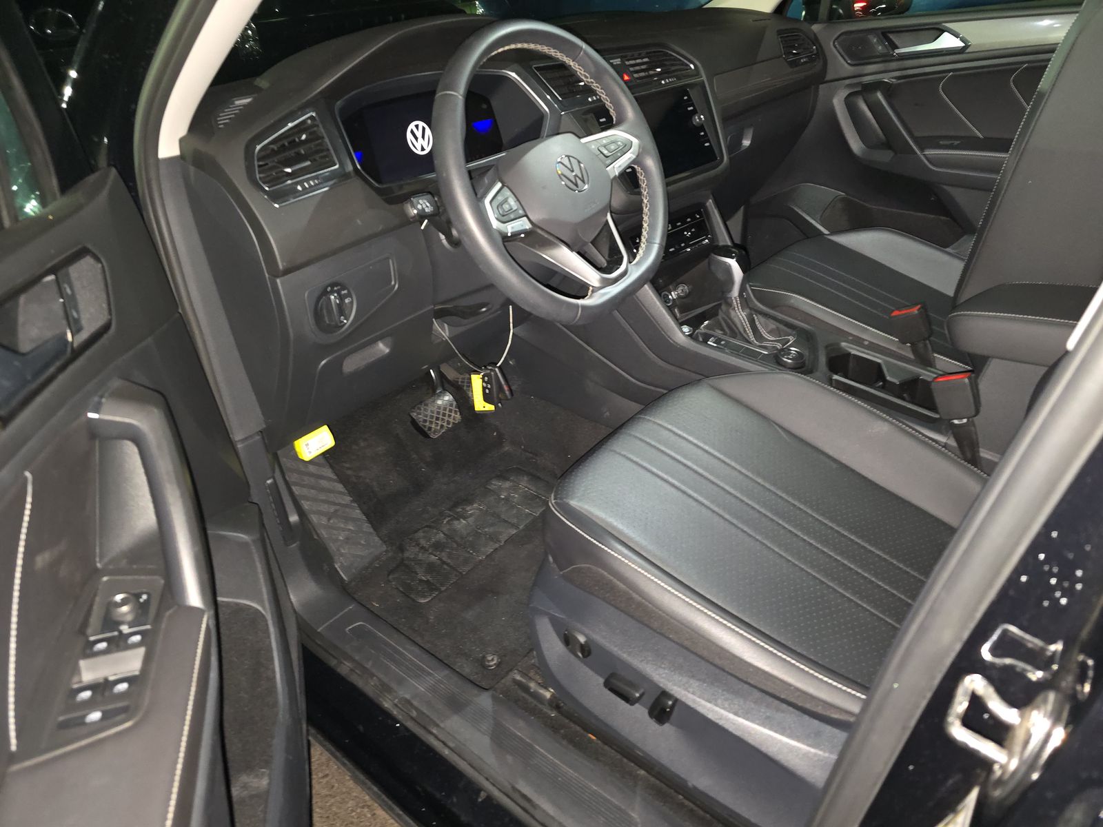 2022 Volkswagen Tiguan 2.0T SE AWD