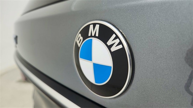 2023 BMW X7 xDrive40i AWD