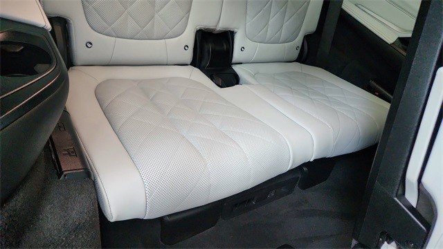 2023 BMW X7 xDrive40i AWD