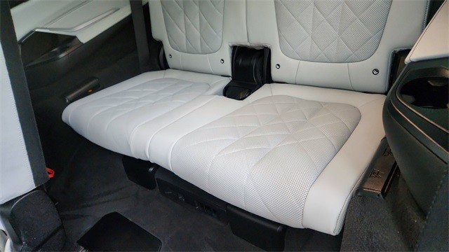 2023 BMW X7 xDrive40i AWD