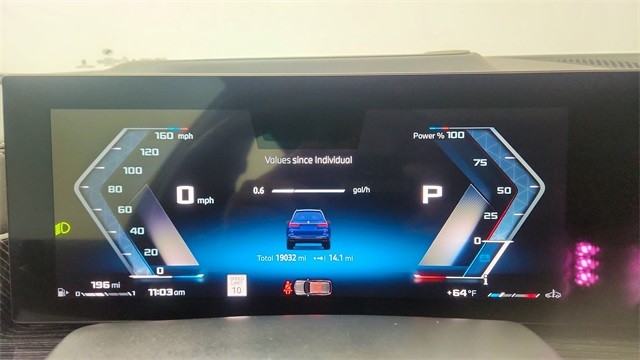 2025 BMW X7 M60i AWD