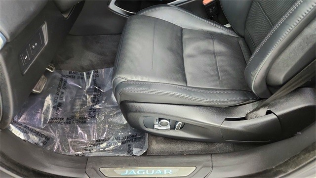 2022 Jaguar F-PACE SVR AWD