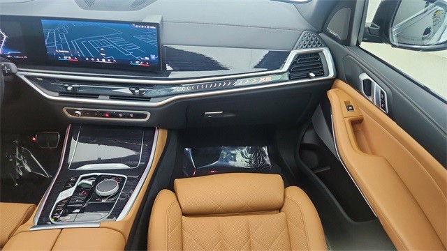 2025 BMW X5 sDrive40i RWD