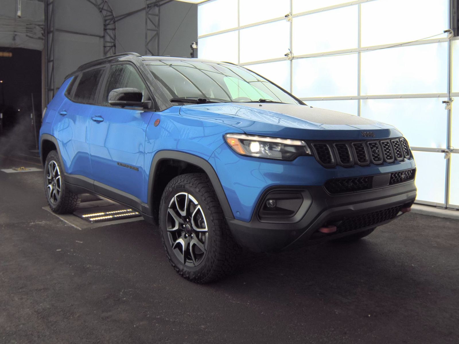 2025 Jeep Compass Trailhawk AWD