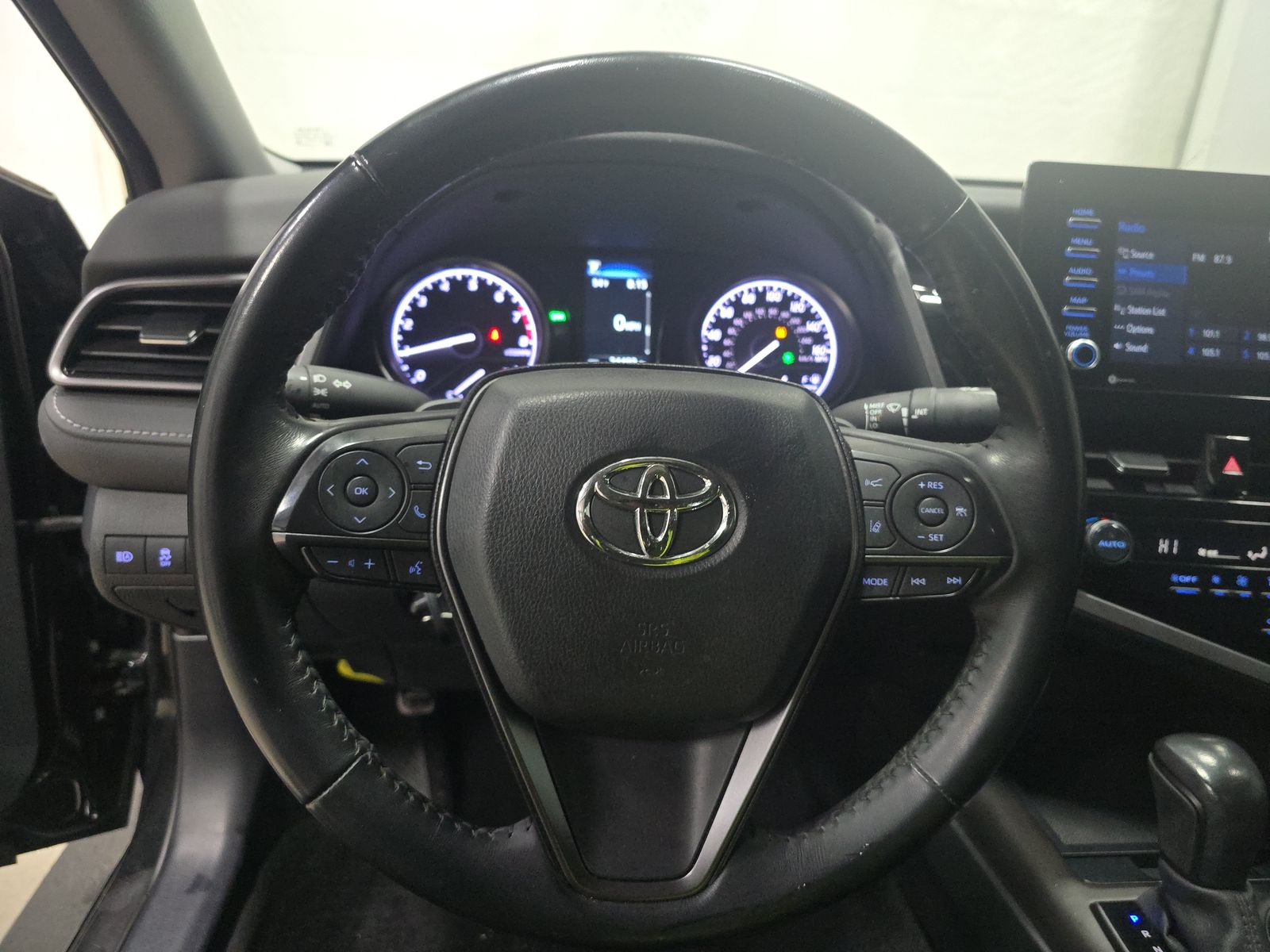 2023 Toyota Camry SE FWD