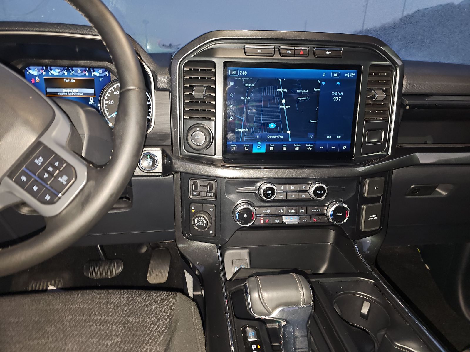 2023 Ford F-150 XLT AWD