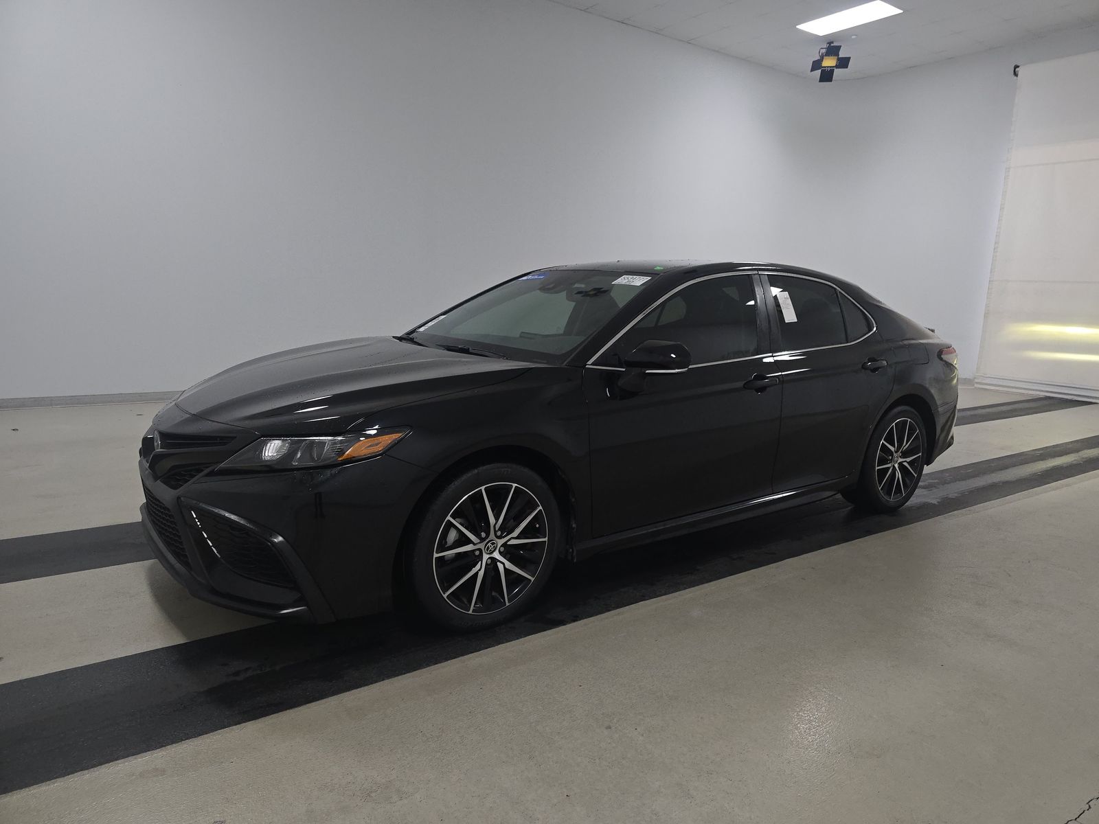 2023 Toyota Camry SE FWD