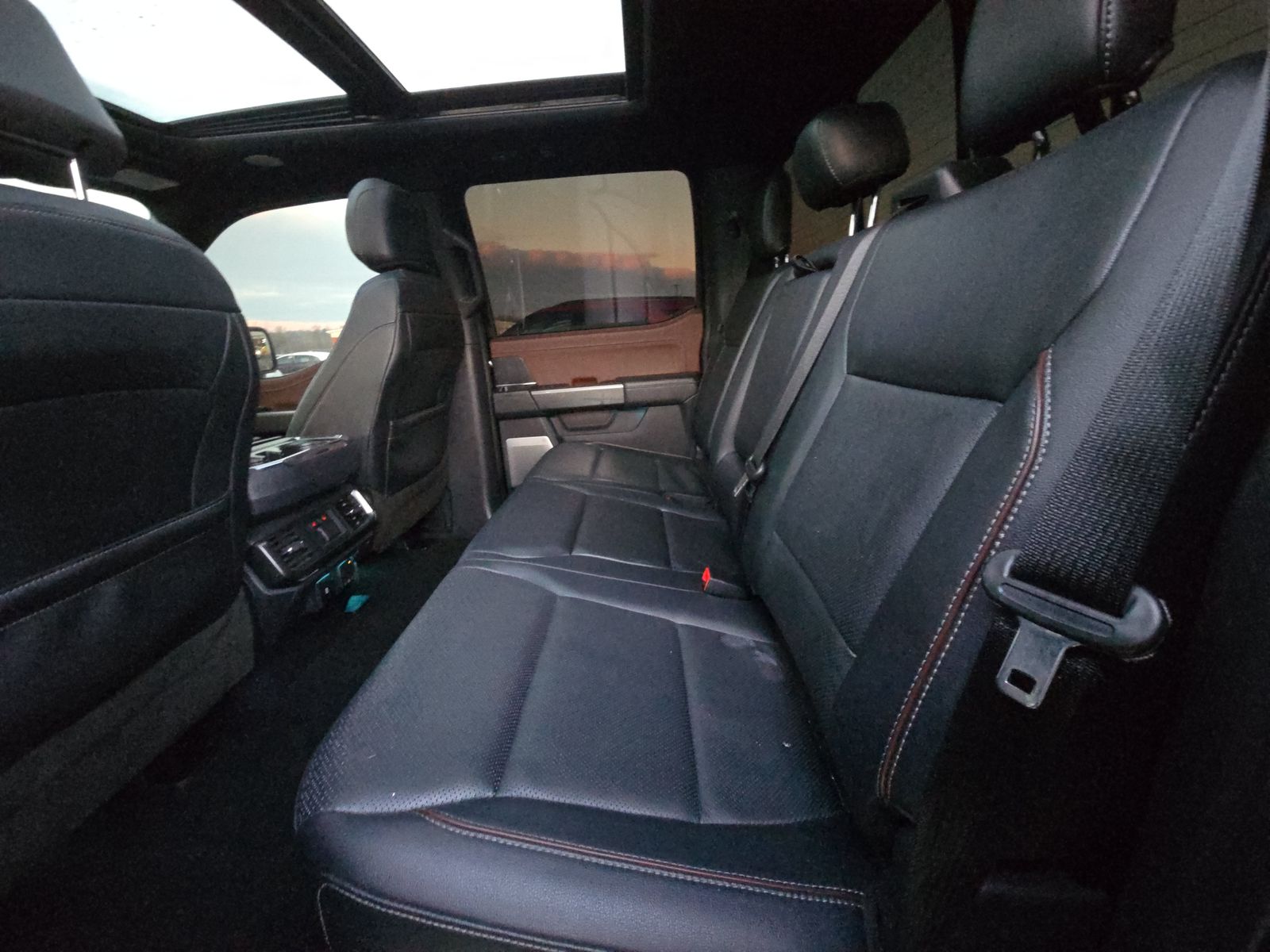 2022 Ford F-150 Lariat AWD