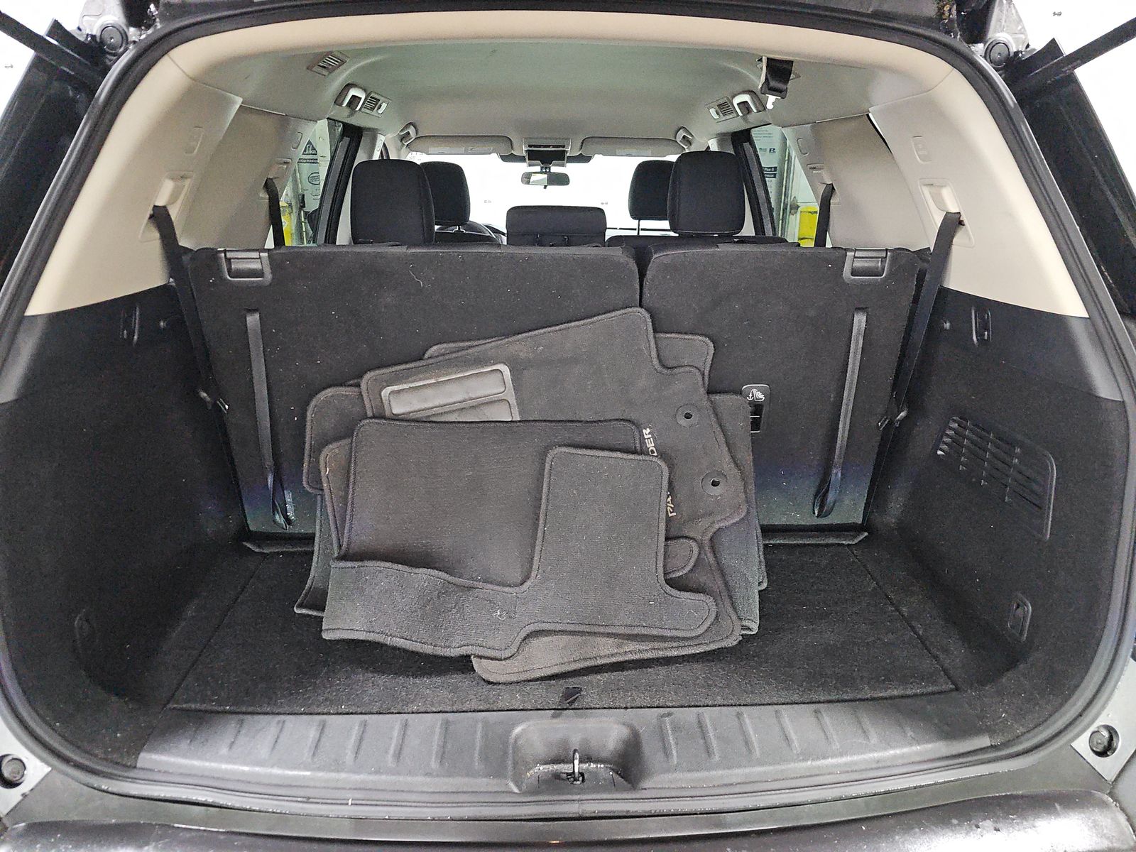 2024 Nissan Pathfinder S AWD