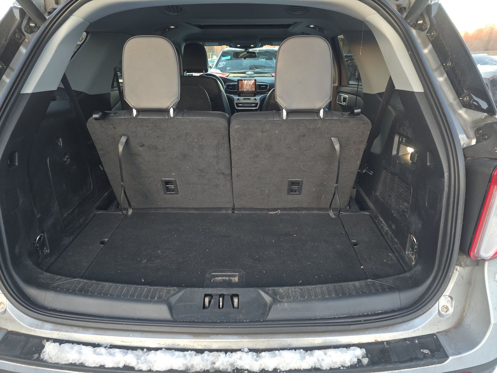 2023 Ford Explorer XLT AWD