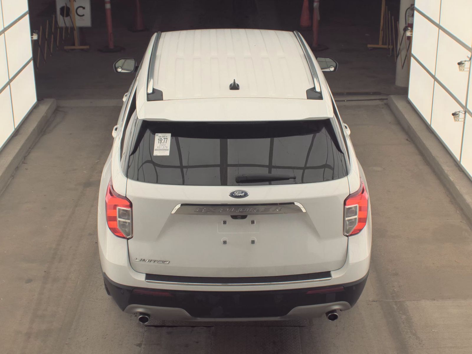 2023 Ford Explorer Limited RWD