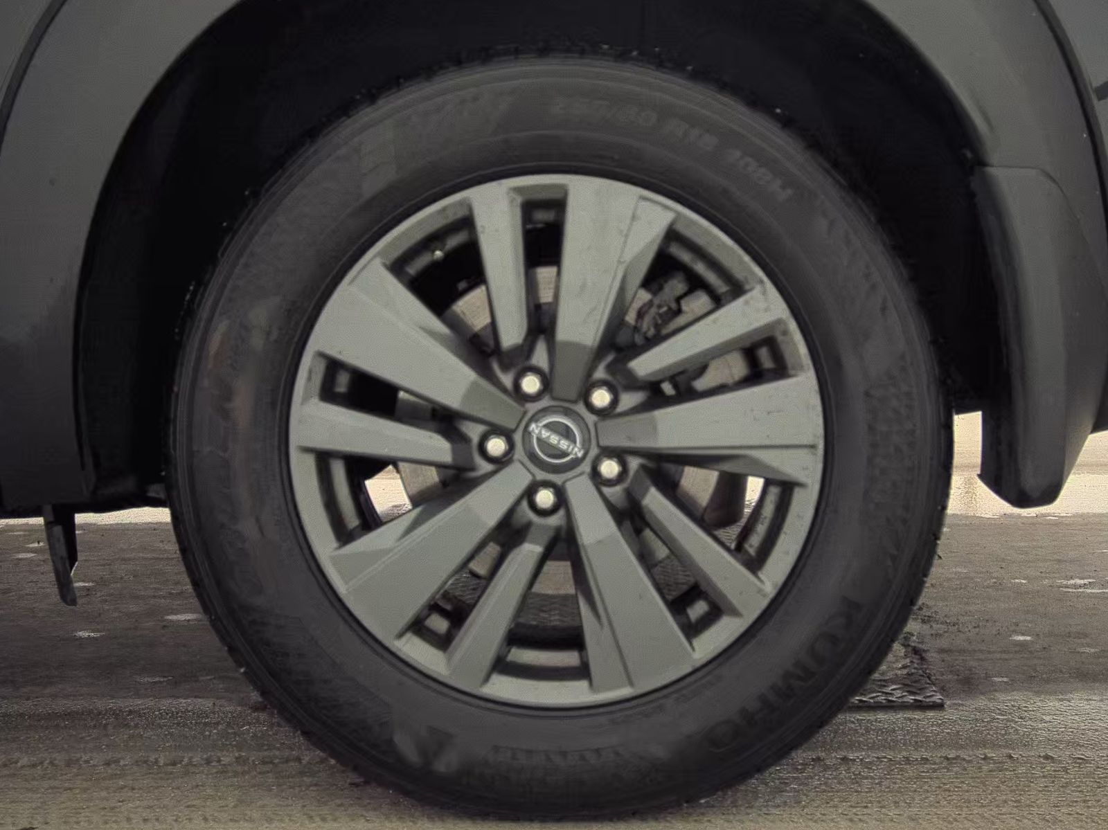 2024 Nissan Pathfinder SV AWD