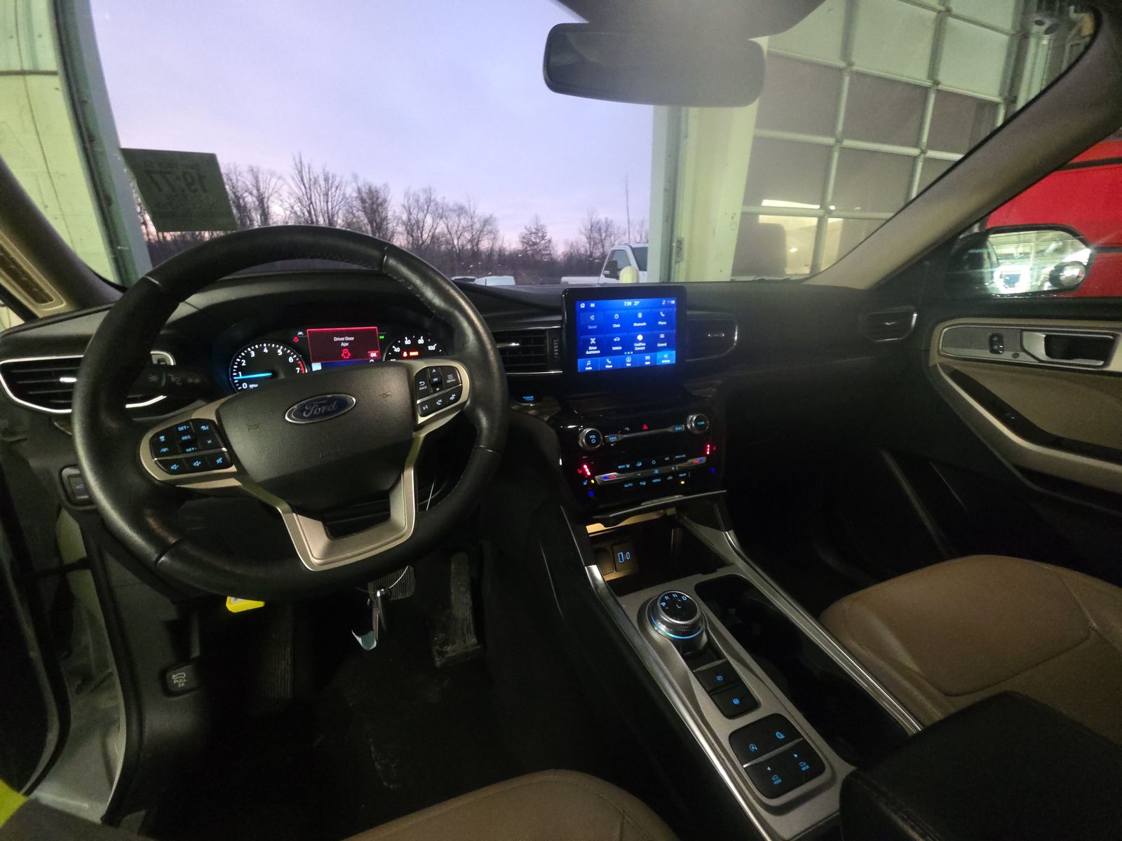 2023 Ford Explorer Limited RWD