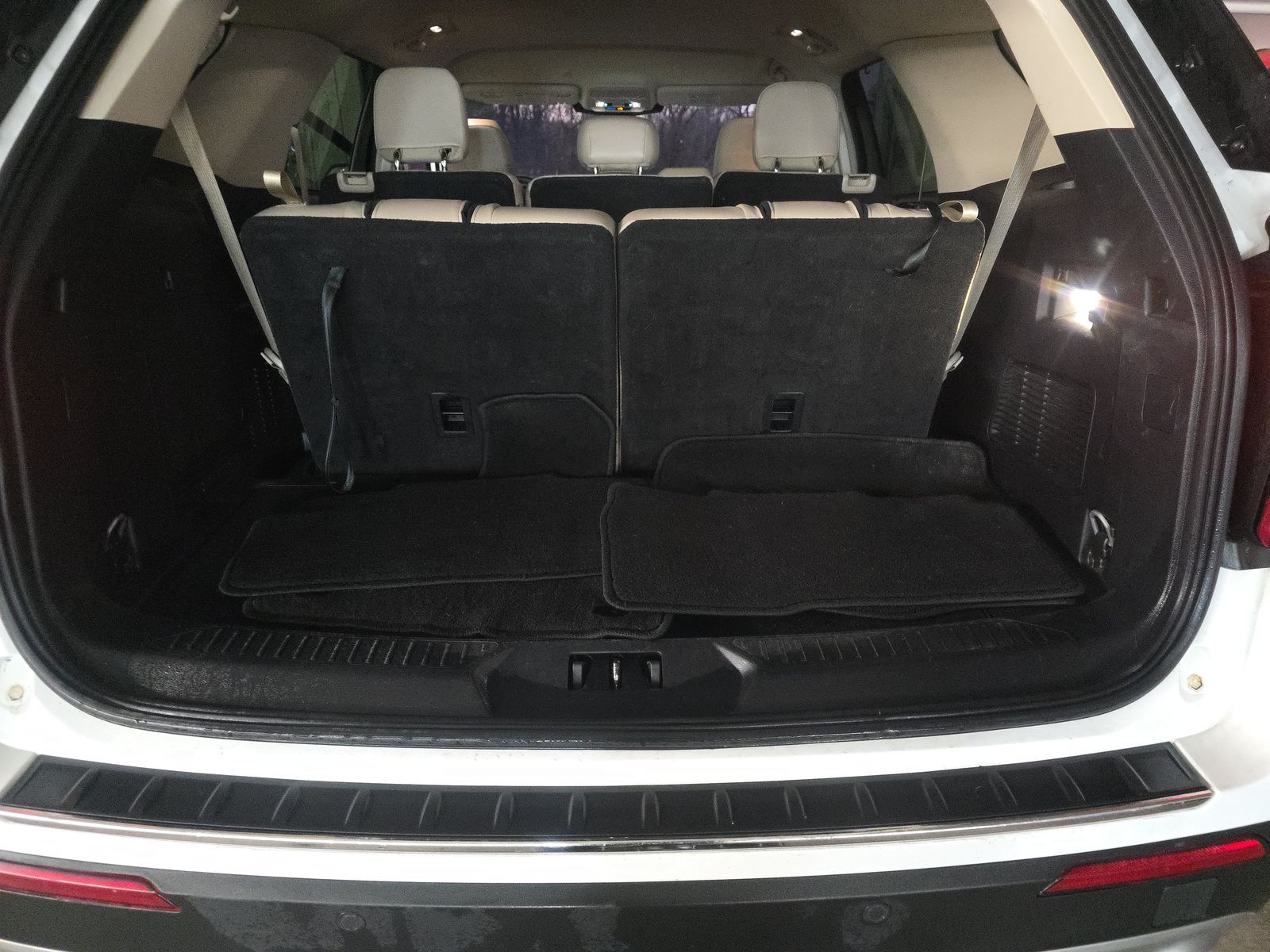 2023 Ford Explorer Limited RWD