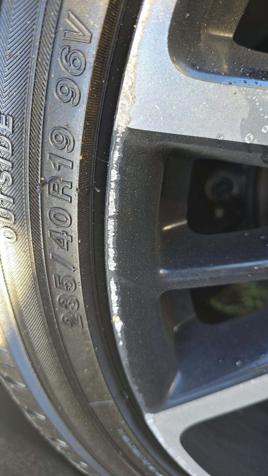 2023 Honda Accord Hybrid Touring FWD