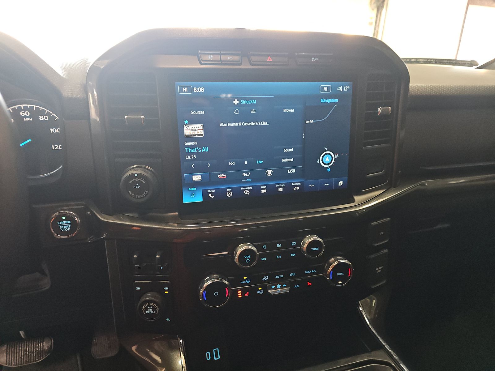 2023 Ford F-150 Hybrid XLT AWD