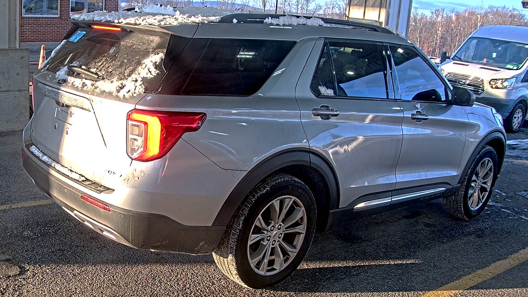 2023 Ford Explorer XLT AWD