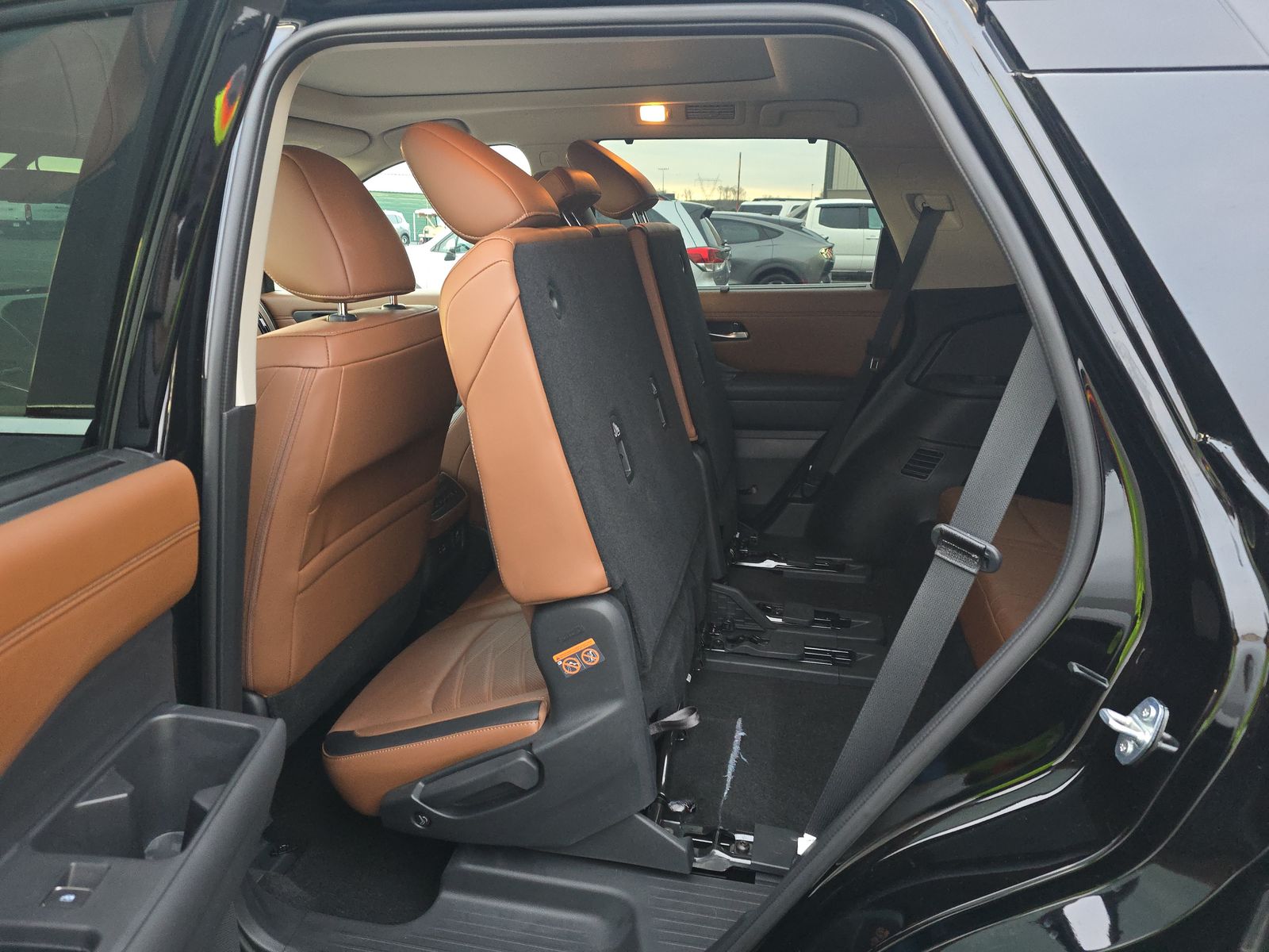 2024 Nissan Pathfinder Platinum AWD