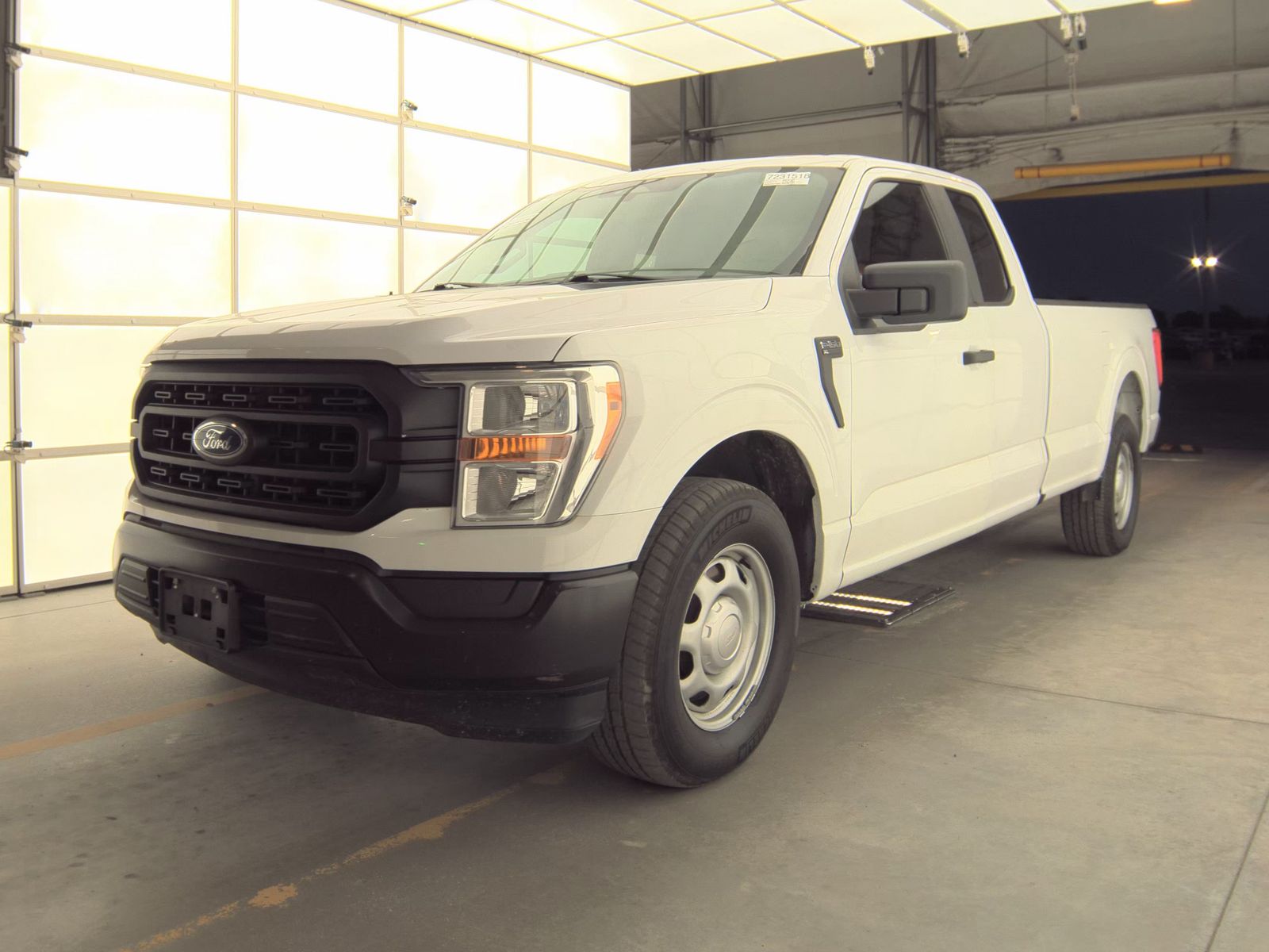 2021 Ford F-150 XL RWD