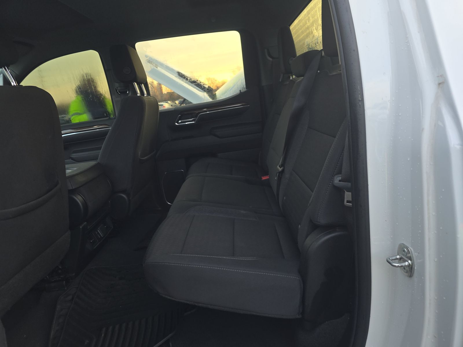 2024 Chevrolet Silverado 1500 LT AWD