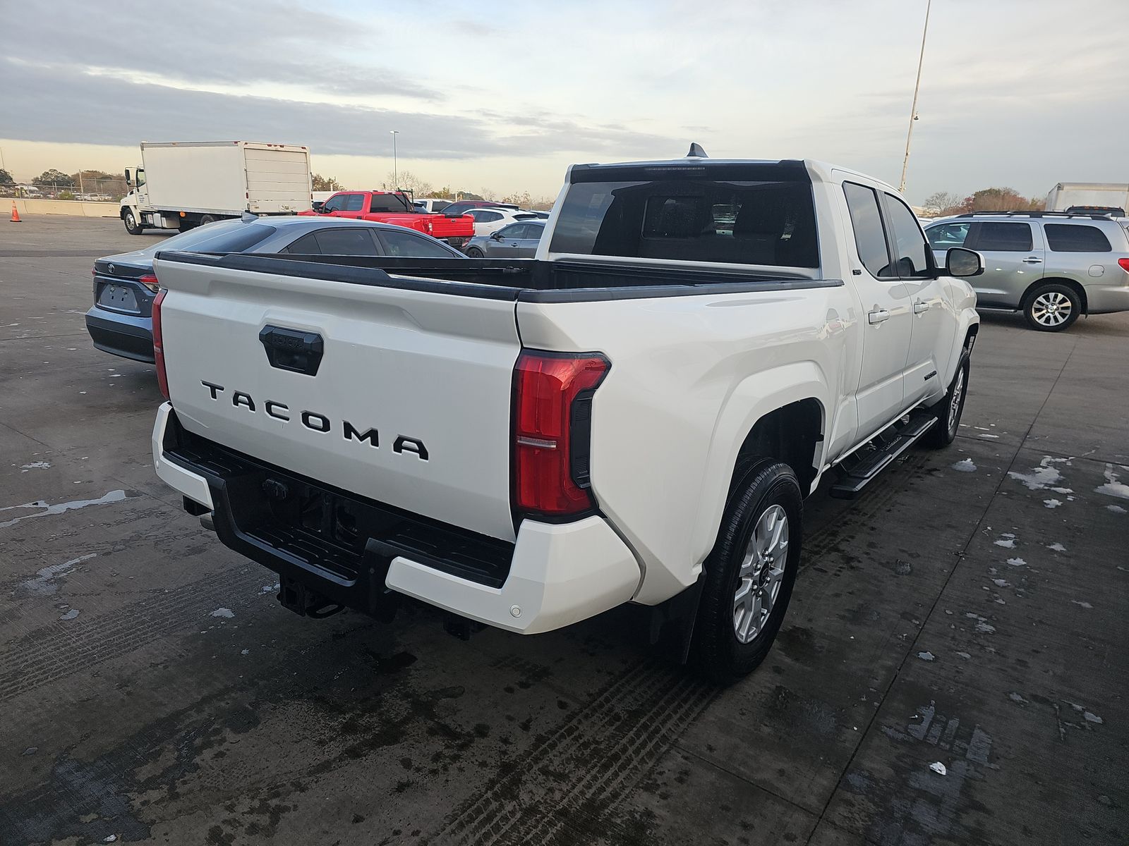 2024 Toyota Tacoma SR5 RWD